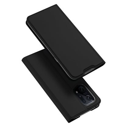 Dux Ducis Skin Pro case with a flip Oppo Find X5 black